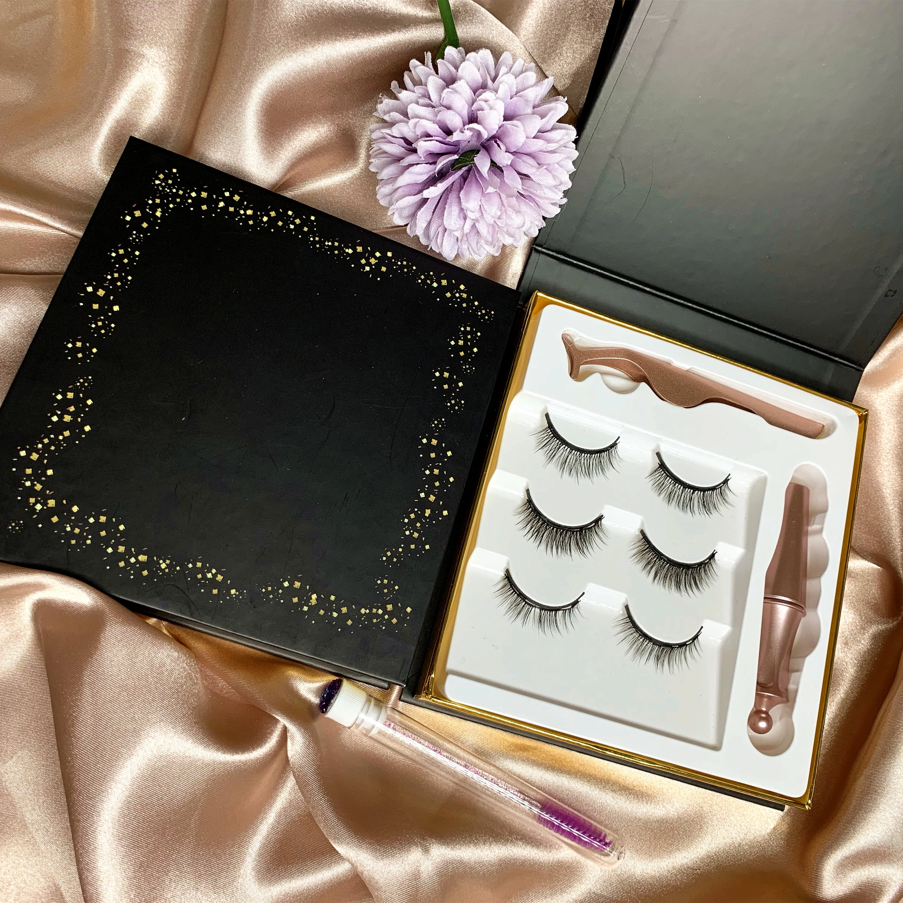 Free sample OEM High quality 3 pairs eye lashes Magnetic eyelashes with tweezer and 2pcs eyeliner eyelashes
Free sample OEM High quality 3 pairs eye lashes Magnetic eyelashes with tweezer and 2pcs eyeliner eyelashes