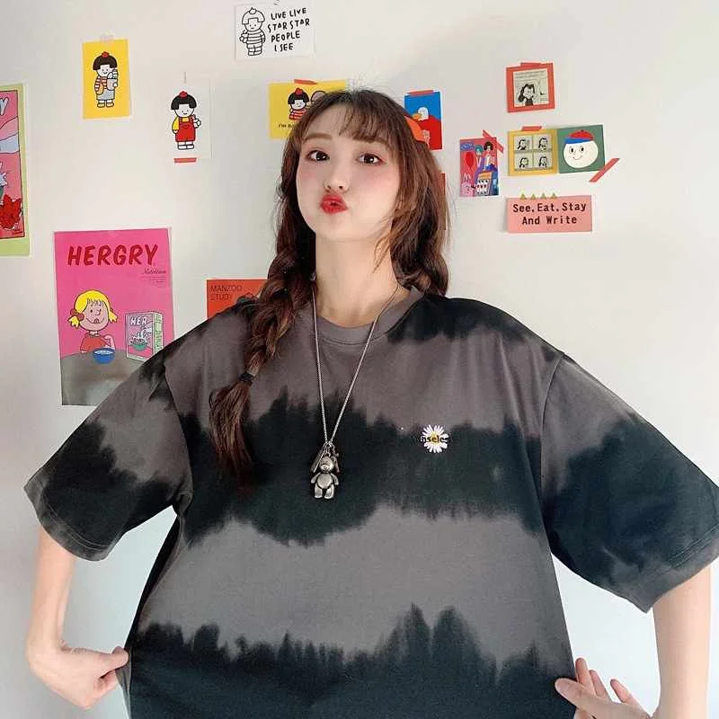 Wholesale Women's T-shirt Printed Long Korean Style Summer Striped New Short Sleeve T-shirt Women's Loose Student Top
Wholesale Women's T-shirt Printed Long Korean Style Summer Striped New Short Sleeve T-shirt Women's Loose Student Top
