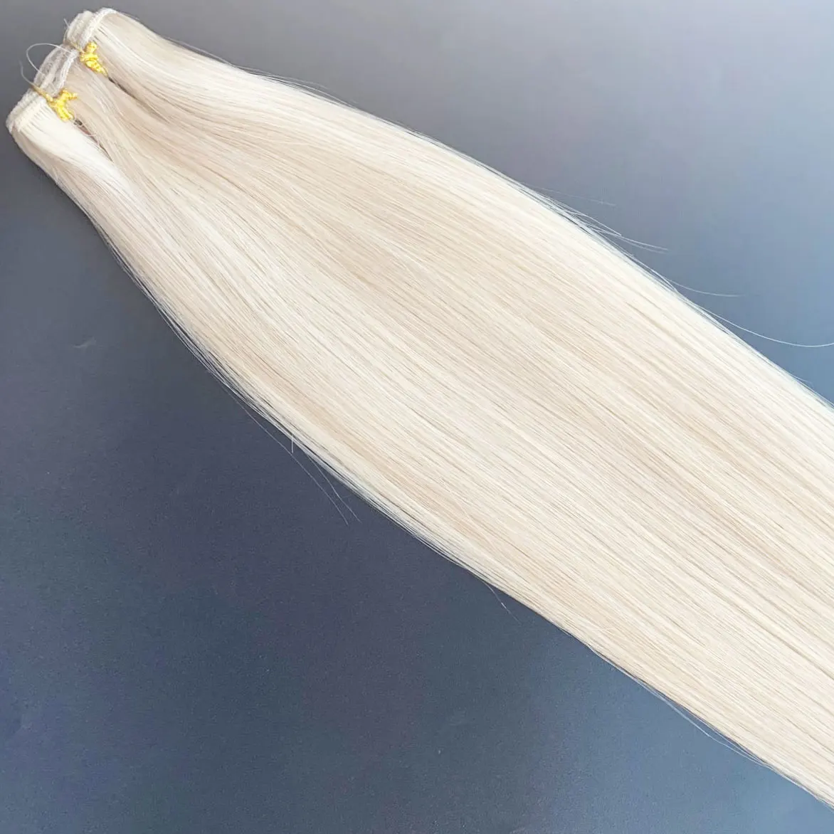 Top Quality Tape Hair 100% Remy Double Drawn Tape Hair Extensions Russian Hair Machine Double Weft ALL Colors
Top Quality Tape Hair 100% Remy Double Drawn Tape Hair Extensions Russian Hair Machine Double Weft ALL Colors