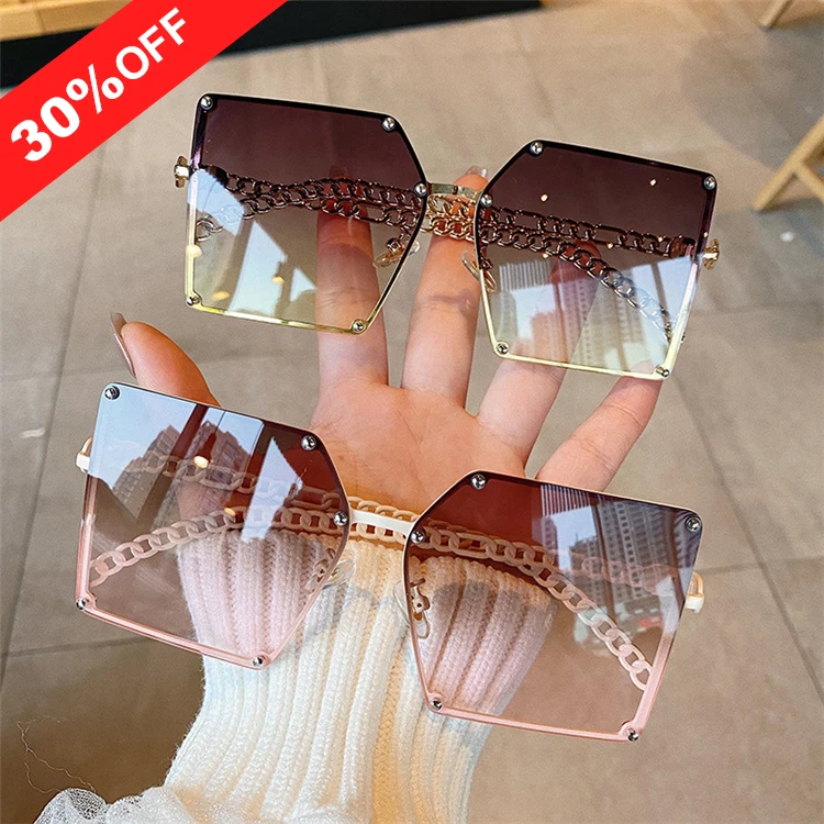 Kenbo Eyewear 2021 Luxury Oversized Gradient Sunglasses Unique Alloy Chain Frame Sunglasses For Women
Kenbo Eyewear 2021 Luxury Oversized Gradient Sunglasses Unique Alloy Chain Frame Sunglasses For Women