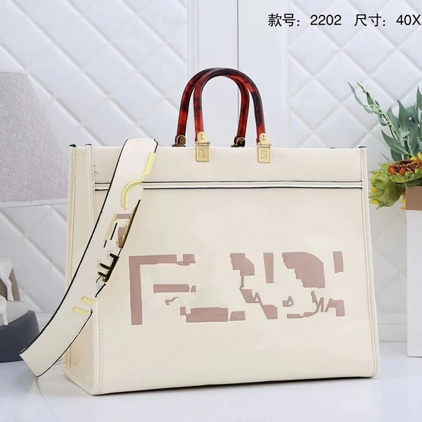 Hot selling leather brand handbags purse and handbags women designer shoulder bags for women 2021, As is shown
Hot selling leather brand handbags purse and handbags women designer shoulder bags for women 2021, As is shown