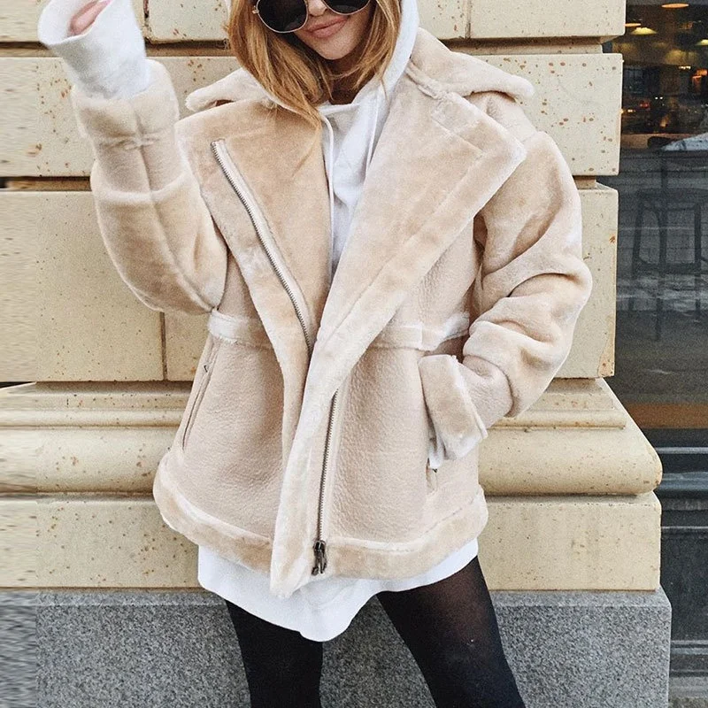 B24152A Autumn and winter women's fur coat women's PU leather coat winter warm zipper fur coat
B24152A Autumn and winter women's fur coat women's PU leather coat winter warm zipper fur coat