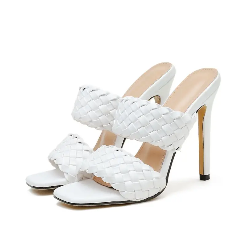 2020 summer shoes sandals slippers open mouth thin high heels weave party dress ladies heel apricot Black white large size 35-42
2020 summer shoes sandals slippers open mouth thin high heels weave party dress ladies heel apricot Black white large size 35-42
