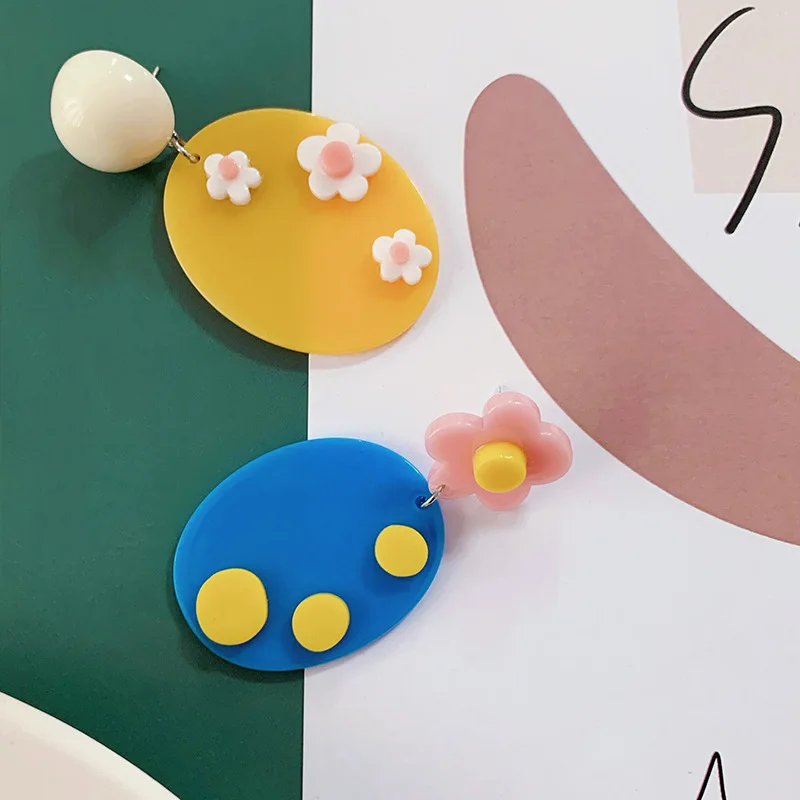 JUHU 2021 New summer round asymmetric jewelry cute flower acrylic earring lovely sweet little flower resin earrings for girl, Gold
JUHU 2021 New summer round asymmetric jewelry cute flower acrylic earring lovely sweet little flower resin earrings for girl, Gold