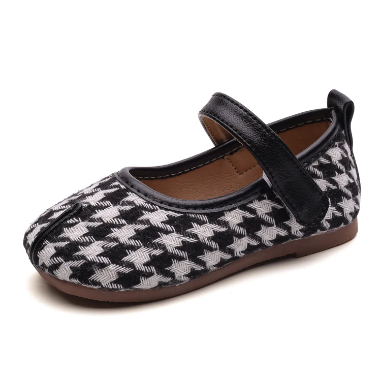 2021 New Princess walking style shoes for girls children school shoes horseshoe shoes, Brown,black
2021 New Princess walking style shoes for girls children school shoes horseshoe shoes, Brown,black