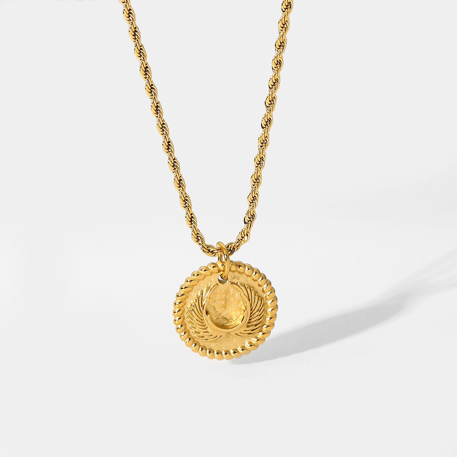 Wholesale vintage french fashion croissant Circle Free Wing Pendant Necklace For Women, Gold
Wholesale vintage french fashion croissant Circle Free Wing Pendant Necklace For Women, Gold
