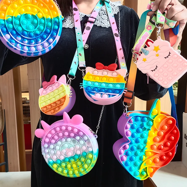 Kid Purse 2021 unicorn Cross Body Mini Party Bag For Little Girls Purse fruit Shoulder Bag Gift Coin Purse
Kid Purse 2021 unicorn Cross Body Mini Party Bag For Little Girls Purse fruit Shoulder Bag Gift Coin Purse