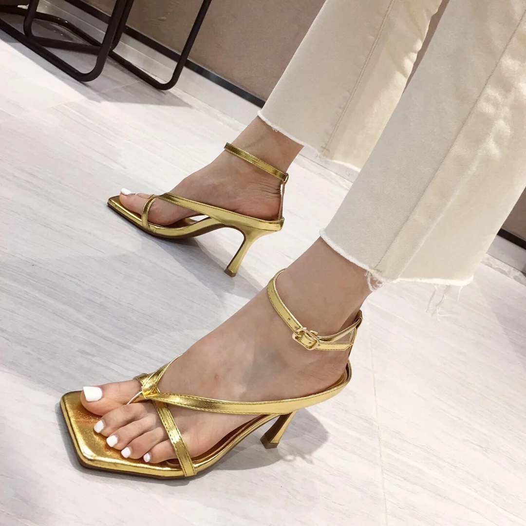 101409 iHeeled shoes summer new fashion women sandals hight heel clip toe ankle wrap square head female thong sandals in stock
101409 iHeeled shoes summer new fashion women sandals hight heel clip toe ankle wrap square head female thong sandals in stock