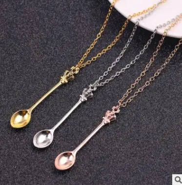 2019 new spoon shape hip hop pendant punk crown necklace ice out ladies fashion jewelry gift, Gold,silver,black
2019 new spoon shape hip hop pendant punk crown necklace ice out ladies fashion jewelry gift, Gold,silver,black