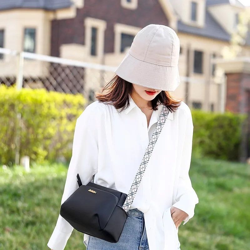 shoulder Mini beach bag designer small private label bobby backpack luxury handbags and purse women hand bags ins purse
shoulder Mini beach bag designer small private label bobby backpack luxury handbags and purse women hand bags ins purse