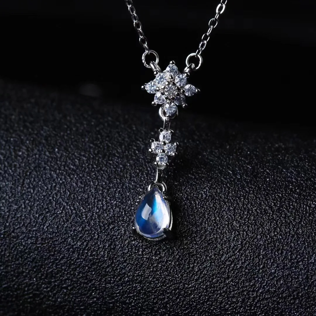 Beautiful Hot Selling Womens Charm Jewelry 925 Sterling Silver Natural Moonstone Long Drop Necklace/natural blue moonstone
Beautiful Hot Selling Womens Charm Jewelry 925 Sterling Silver Natural Moonstone Long Drop Necklace/natural blue moonstone