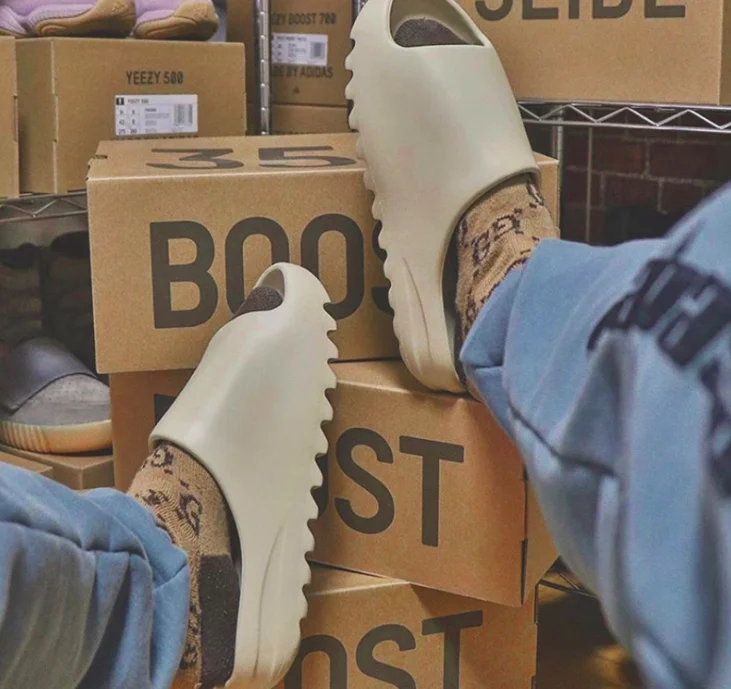 mens yeezy slippers Custom Logo Women Yeezy Slippers colorful yeezy slides, Customized color
mens yeezy slippers Custom Logo Women Yeezy Slippers colorful yeezy slides, Customized color