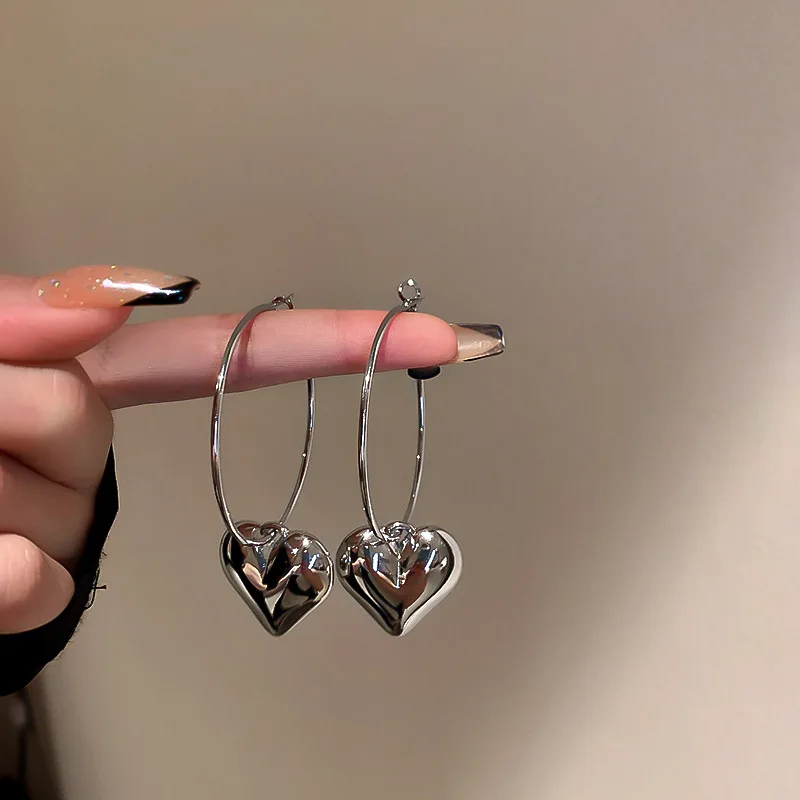 Women Jewelry Cute Unusual Dangle Earrings Silver Alloy Metal Hoop Earring Heart Hanging Earrings For Women
Women Jewelry Cute Unusual Dangle Earrings Silver Alloy Metal Hoop Earring Heart Hanging Earrings For Women