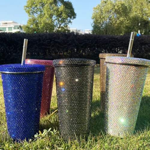 2021 new design 500ML stainless steel 18/8 rhinestone water bottle bling coffee tumbler with straw
2021 new design 500ML stainless steel 18/8 rhinestone water bottle bling coffee tumbler with straw