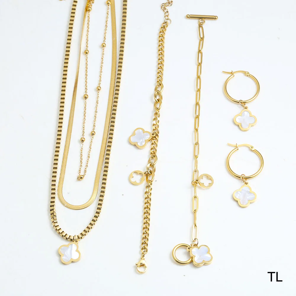 manufacturer custom gold necklace,gold plated necklace jewelry factory,clover jewelry women wholesale Stainless Steel Necklace
manufacturer custom gold necklace,gold plated necklace jewelry factory,clover jewelry women wholesale Stainless Steel Necklace