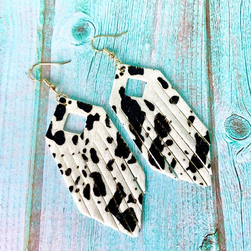 Fashion Cowhide Leather Tassel Earrings for Women Geometric Leather Leopard Dangle Earring Fashion Jewelry Accessories Gift
Fashion Cowhide Leather Tassel Earrings for Women Geometric Leather Leopard Dangle Earring Fashion Jewelry Accessories Gift