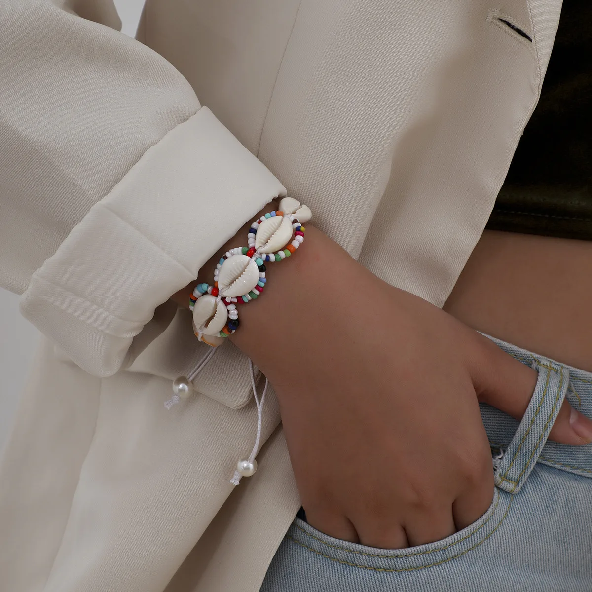 Bohemian Shell Beaded Bracelets for Women Color Beads Bangles Boho Style Jewelry Charm Bracelet Designer Bracelet, As pics show
Bohemian Shell Beaded Bracelets for Women Color Beads Bangles Boho Style Jewelry Charm Bracelet Designer Bracelet, As pics show