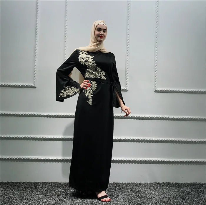 New Arrival Muslim modern Elegent maxi dress elastic with pearl islamic clothing., Black,white,purple
New Arrival Muslim modern Elegent maxi dress elastic with pearl islamic clothing., Black,white,purple