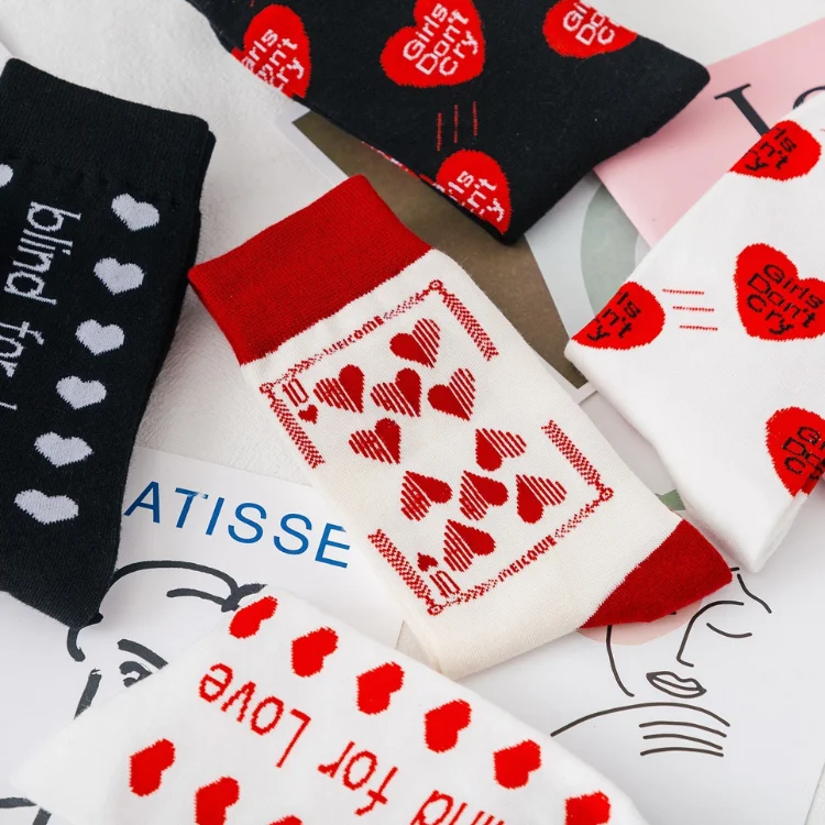 Autumn winter new style middle stockings New Design Heart Pattern Cotton Cute Women Socks, Red, black,white
Autumn winter new style middle stockings New Design Heart Pattern Cotton Cute Women Socks, Red, black,white