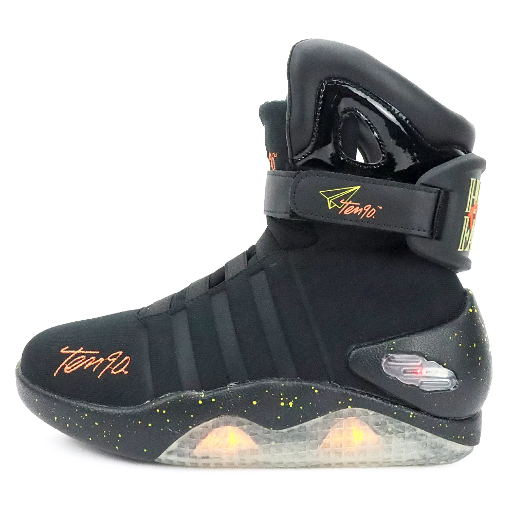 2021 HIP HOP sytle LED shoes back to future lace up led light shoes ankle boots led light shoe for men
2021 HIP HOP sytle LED shoes back to future lace up led light shoes ankle boots led light shoe for men
