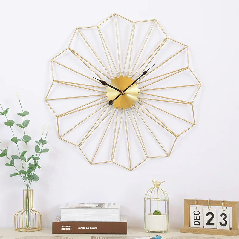 Wholesale High Quality Household Simple Living Room Iron Polygon Decorate Wall Clock Wall Clocks
Wholesale High Quality Household Simple Living Room Iron Polygon Decorate Wall Clock Wall Clocks