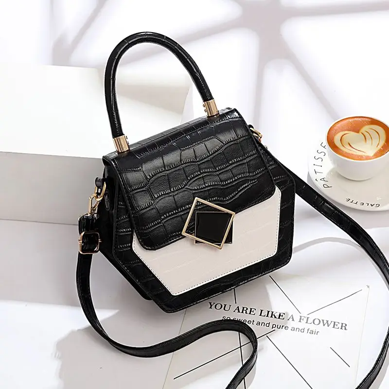 DL172-25 The latest design Korean women's bag handbag box type shoulder bag metal lock messenger bag wholesale, Black....
DL172-25 The latest design Korean women's bag handbag box type shoulder bag metal lock messenger bag wholesale, Black....
