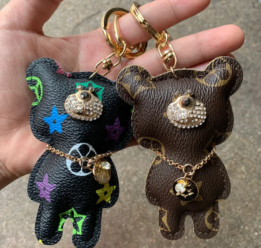 Retro Luxury Brand Leather PU 3D Cool Bear Keychain Diamond Keyrings Women Charms Pendant, Colorful 
Retro Luxury Brand Leather PU 3D Cool Bear Keychain Diamond Keyrings Women Charms Pendant, Colorful