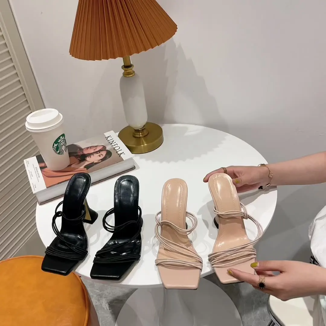 2021 Fashion Square Toe simple all-match wine glass with two-wear High-heel Sandals
2021 Fashion Square Toe simple all-match wine glass with two-wear High-heel Sandals