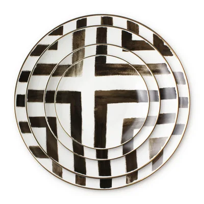 Hand-painted cross road bone china dinner plate creative hotel household tableware set high-end gift customization, Black
Hand-painted cross road bone china dinner plate creative hotel household tableware set high-end gift customization, Black