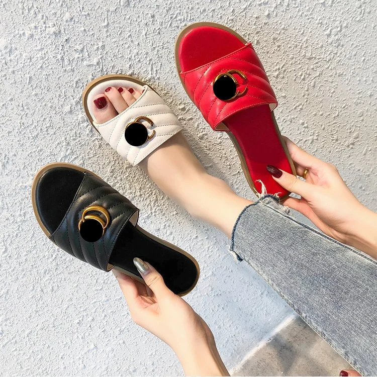 Factory price leather metal button gg slippers uggh summer woman low heel trending sandals for women
Factory price leather metal button gg slippers uggh summer woman low heel trending sandals for women