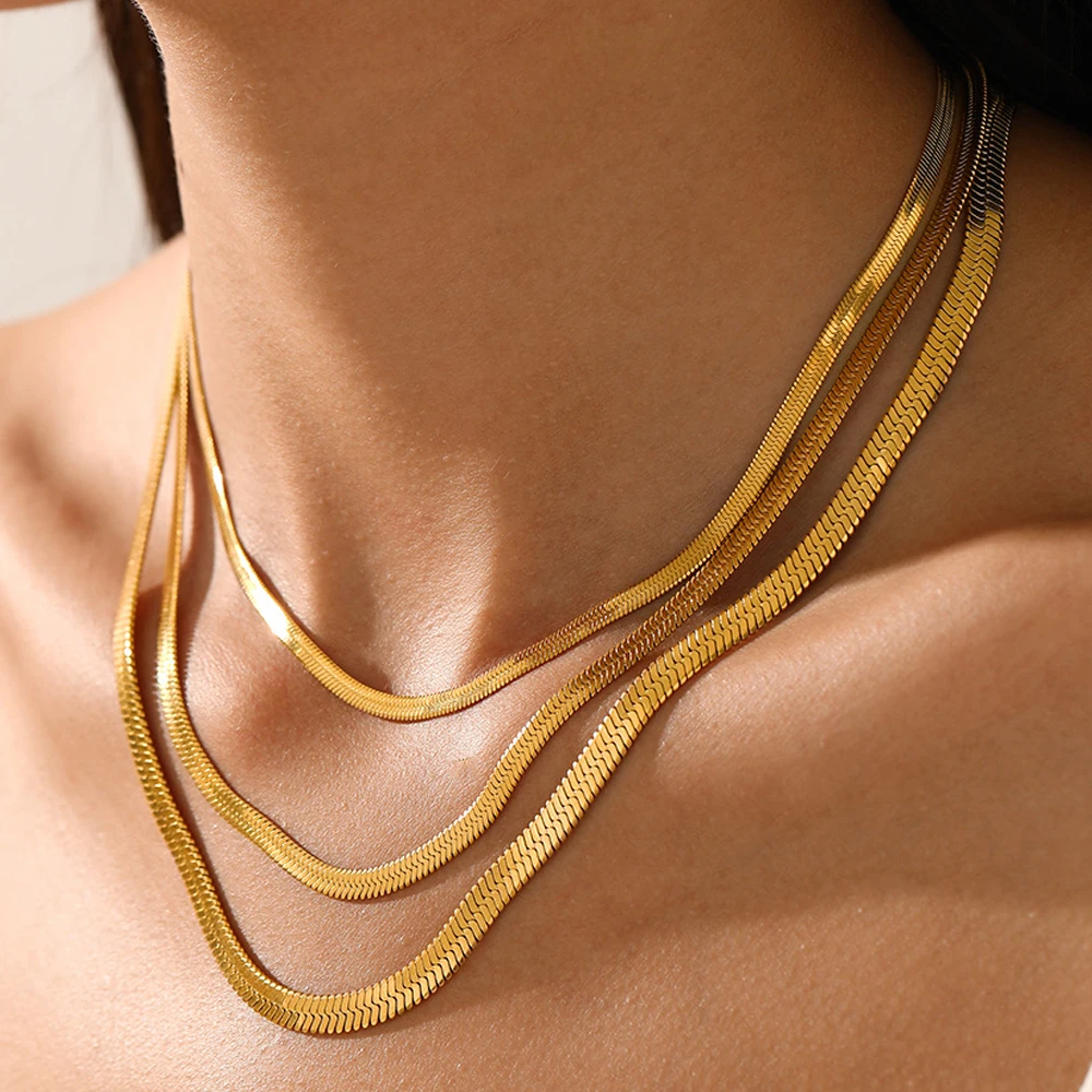18K Gold Plated Stainless Steel Plated Flat Snake Chain Herringbone Necklace for Women Hip Hop Thin Chunky Chain Necklace Gift
18K Gold Plated Stainless Steel Plated Flat Snake Chain Herringbone Necklace for Women Hip Hop Thin Chunky Chain Necklace Gift