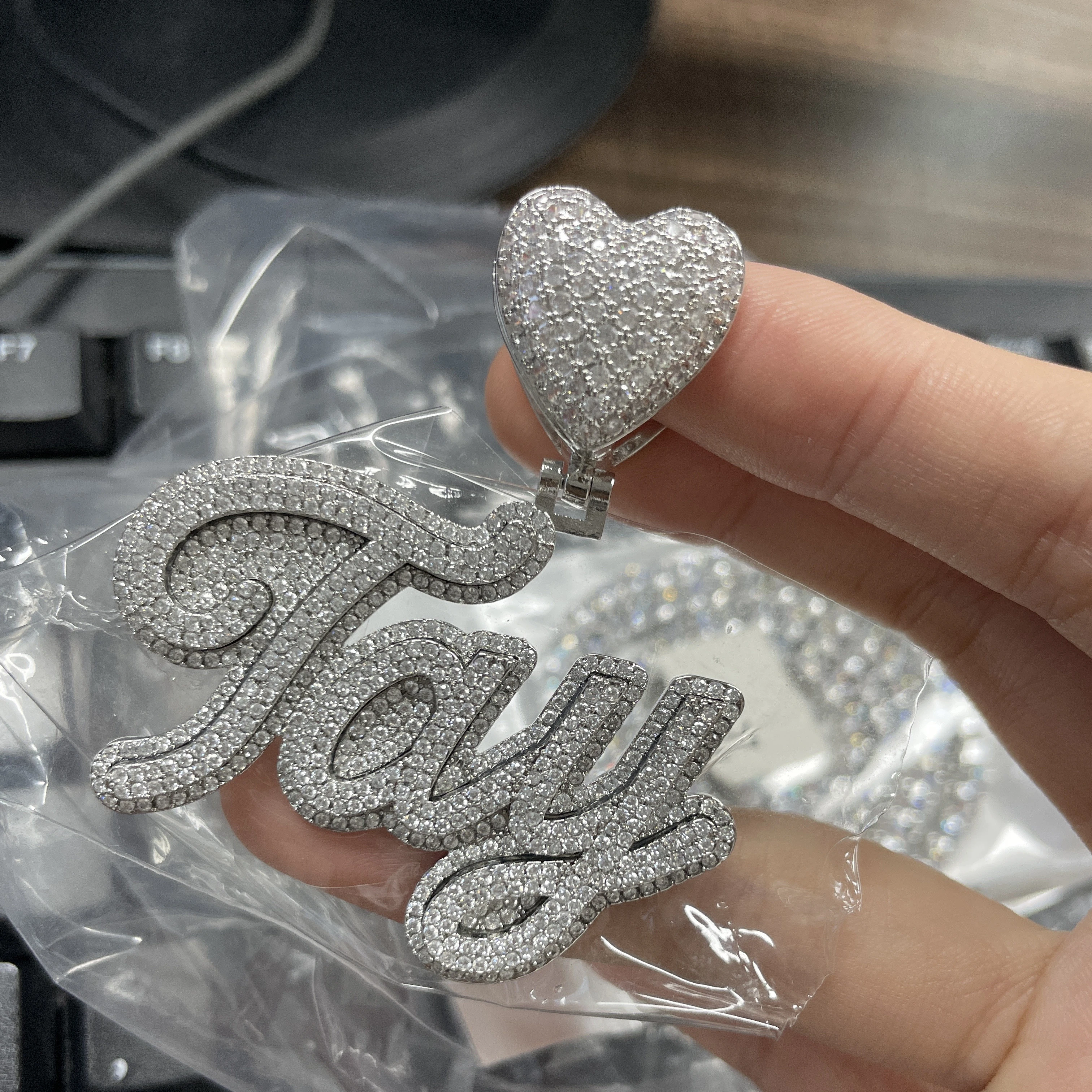 Laodun Initial Name Customized Pendant 18k Real Gold Necklaces Full Diamond CZ Tennis Chain Jewelry Charm Necklace, Gold silver and rose gold
Laodun Initial Name Customized Pendant 18k Real Gold Necklaces Full Diamond CZ Tennis Chain Jewelry Charm Necklace, Gold silver and rose gold