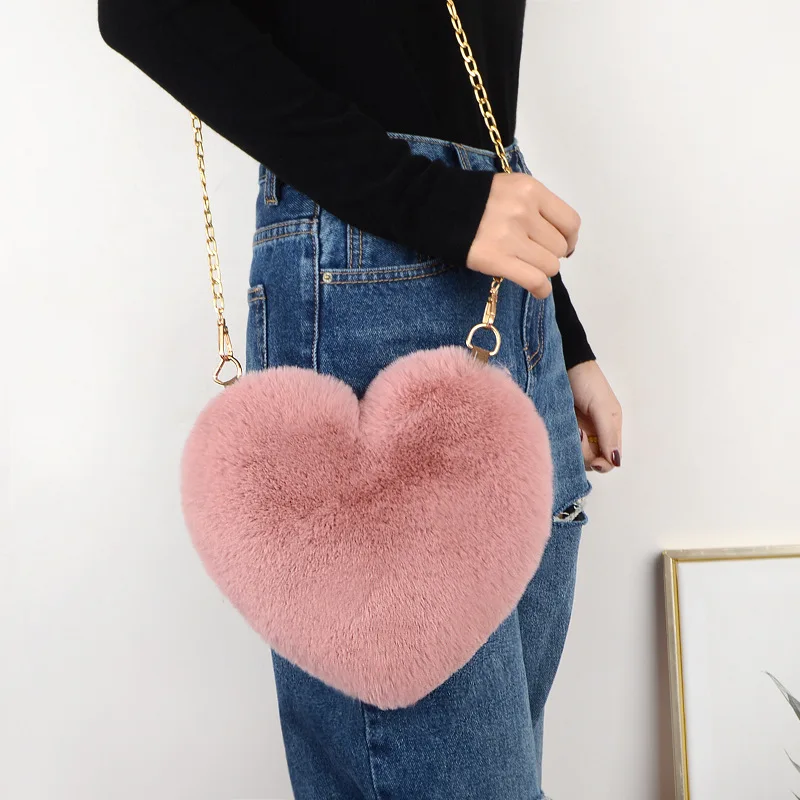 Hot Selling luxury faux fur purse and cute high-capacity Love Heart Shaped handbags women crossbody bag
Hot Selling luxury faux fur purse and cute high-capacity Love Heart Shaped handbags women crossbody bag