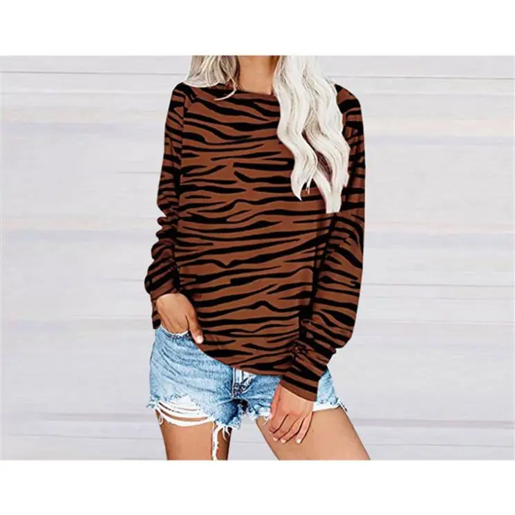High Quality Womens Clothing Latest Design 2020 Women Top Stripe Print O-Neck Loose Plus Size Ladies' Blouses
High Quality Womens Clothing Latest Design 2020 Women Top Stripe Print O-Neck Loose Plus Size Ladies' Blouses
