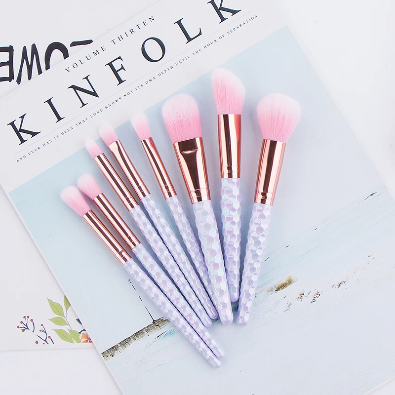Hot Selling Private Label 8pcs Unique Geometric Handle Pink Hair Rose Gold Ferrule Beauty Makeup Tool Angular Smudge Brush Set
Hot Selling Private Label 8pcs Unique Geometric Handle Pink Hair Rose Gold Ferrule Beauty Makeup Tool Angular Smudge Brush Set