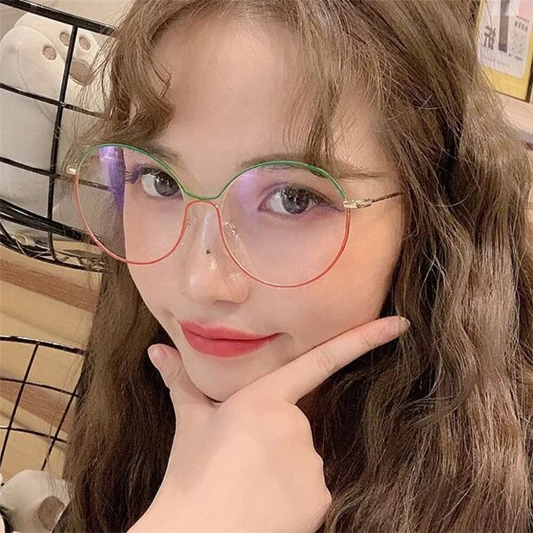 Wholesale cheap price UV400 round lens double colors metal frame sunglasses individuality ins style women sun glasses
Wholesale cheap price UV400 round lens double colors metal frame sunglasses individuality ins style women sun glasses