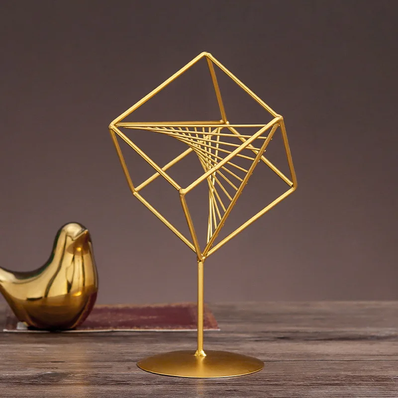 Popular Nordic Creative Happiness Cube Abstract Light Luxury Iron Art Decoration Gold Metal Small Ornaments For Home Decor
Popular Nordic Creative Happiness Cube Abstract Light Luxury Iron Art Decoration Gold Metal Small Ornaments For Home Decor