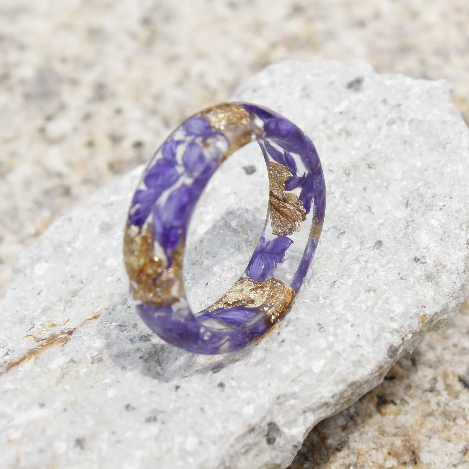 2021 Sailing Jewelry Purple Resin Ring DIY Gold Foil Ring Gold Foil Resin Ring
2021 Sailing Jewelry Purple Resin Ring DIY Gold Foil Ring Gold Foil Resin Ring