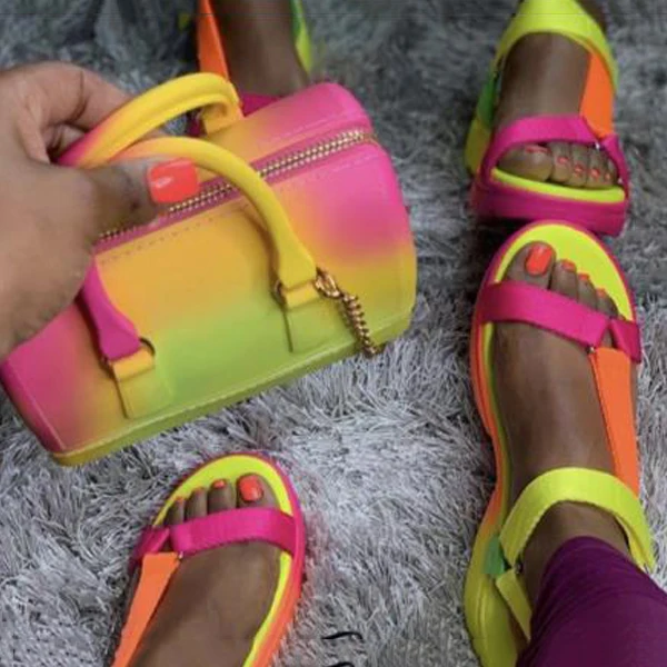 2021 New Arrivals Candy Color Mini Jelly Handbags For Women Summer Slipper Shoes Purse And Sandals Set For Lady, Customized color
2021 New Arrivals Candy Color Mini Jelly Handbags For Women Summer Slipper Shoes Purse And Sandals Set For Lady, Customized color