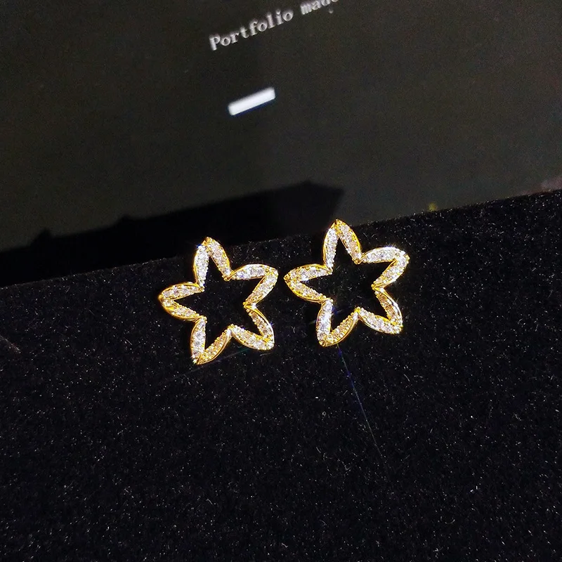 Korean Style Real Gold Plated Full Diamond Star Earrings S925 Post Cubic Zircon Star Stud Earrings For Women
Korean Style Real Gold Plated Full Diamond Star Earrings S925 Post Cubic Zircon Star Stud Earrings For Women