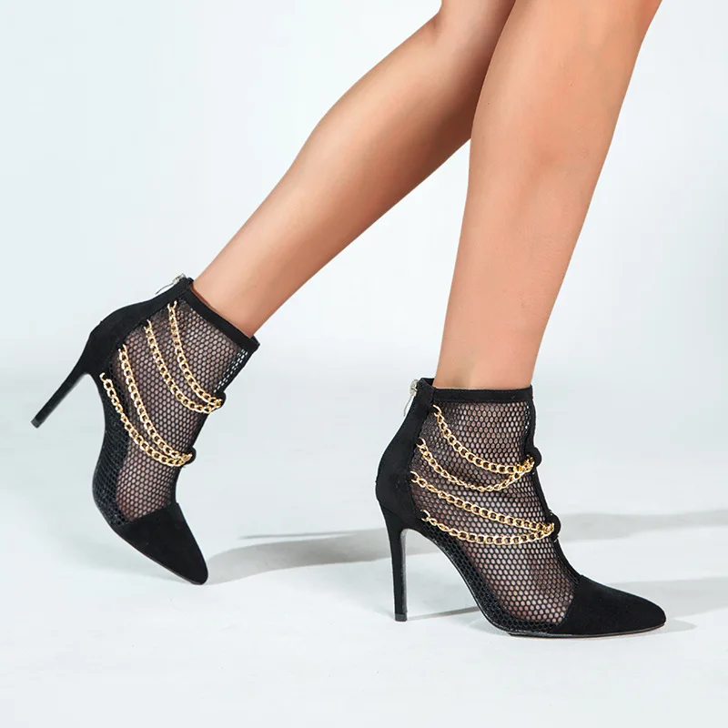 Dropshipping women shoes ankle boots black metal chain boots 2022 fashion fall thin high heel boots
Dropshipping women shoes ankle boots black metal chain boots 2022 fashion fall thin high heel boots