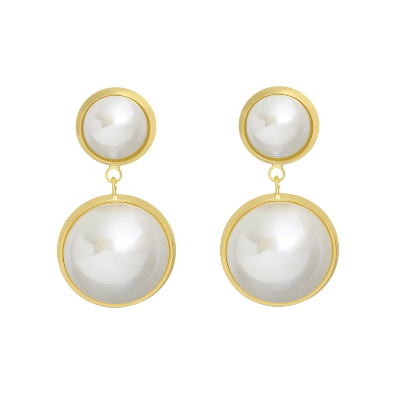 2021 new fashion silver needle net red temperament Pearl earrings exaggerated retro port wind ear nail girl palace
2021 new fashion silver needle net red temperament Pearl earrings exaggerated retro port wind ear nail girl palace