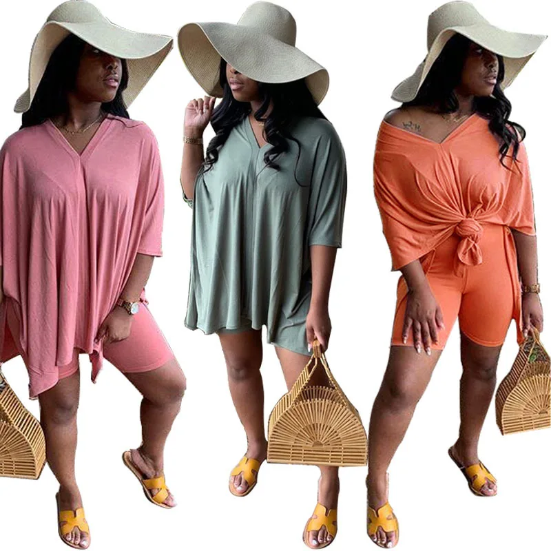 Wholesale custom logo summer split top two piece set solid color 2 pieces plus size women's clothing 2021 two piece short set
Wholesale custom logo summer split top two piece set solid color 2 pieces plus size women's clothing 2021 two piece short set