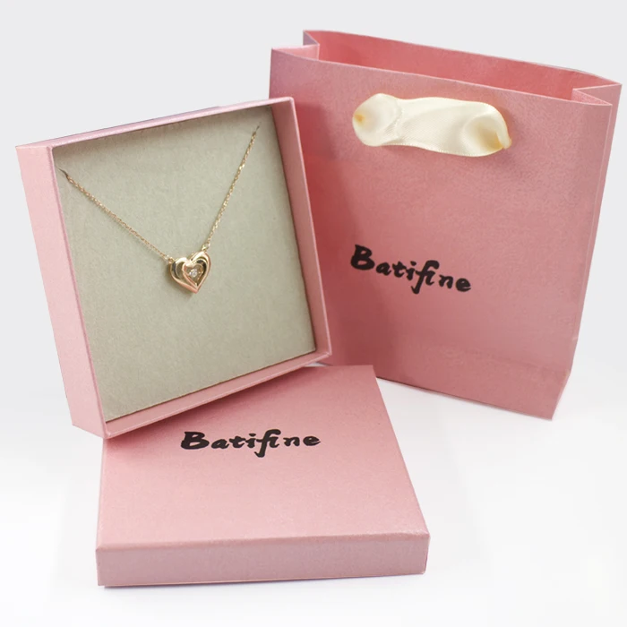 Custom Logo Printed Paper Jewelry Pink Gift Box Set Jewelry Packaging Box And Paper Bag
Custom Logo Printed Paper Jewelry Pink Gift Box Set Jewelry Packaging Box And Paper Bag