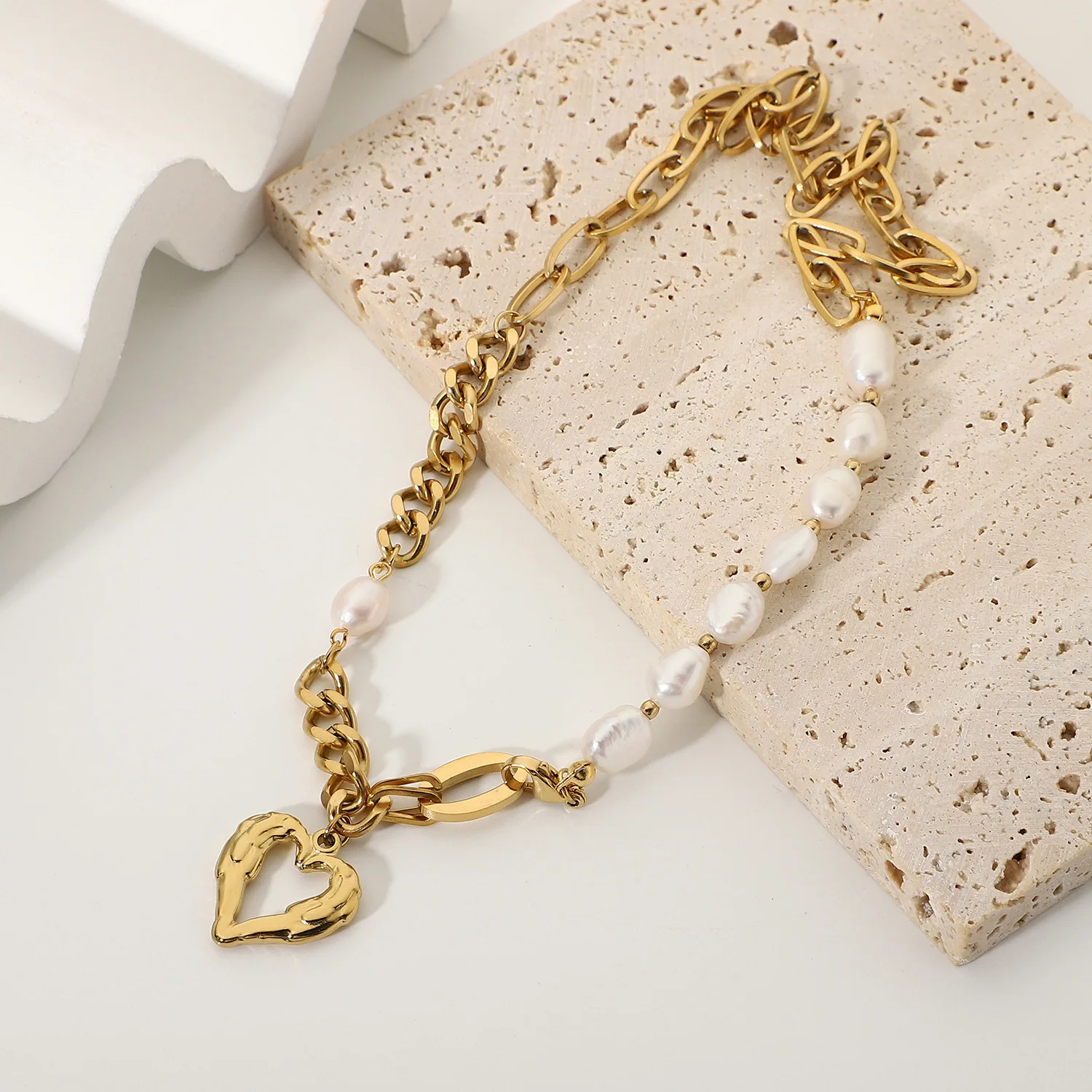 Heart shaped pendant necklace stainless steel gold natural freshwater pearl chain pendant necklace jewelry
Heart shaped pendant necklace stainless steel gold natural freshwater pearl chain pendant necklace jewelry