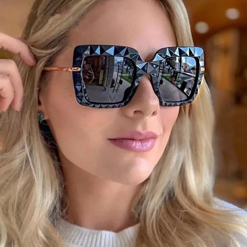 Unique Black Square 3D Sunglasses Women Luxury Brand Vintage Oversized Big Sun Glasses Men Uv400 Goggle Alloy Shades 2021 New, Multi-colored
Unique Black Square 3D Sunglasses Women Luxury Brand Vintage Oversized Big Sun Glasses Men Uv400 Goggle Alloy Shades 2021 New, Multi-colored