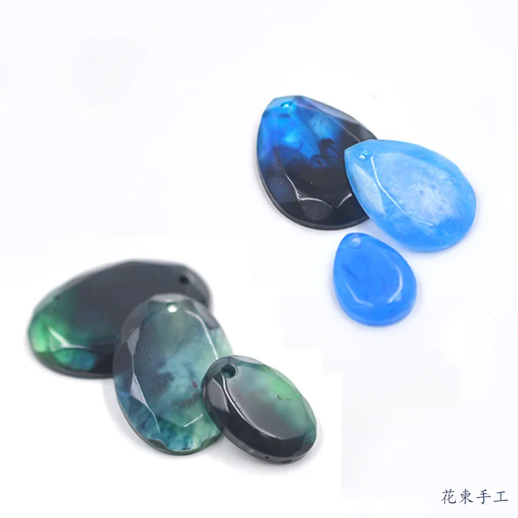 DM039 Flower Invitation Pendant Mold With Hole DIY Silicon Jewelry Molds
DM039 Flower Invitation Pendant Mold With Hole DIY Silicon Jewelry Molds