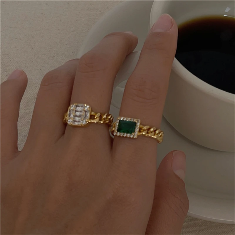 3 Designs Green Cubic Zircon Square Diamond Rings Link Soft Chain Plain Geometric Copper Rings for Women Vintage Gold Jewelry
3 Designs Green Cubic Zircon Square Diamond Rings Link Soft Chain Plain Geometric Copper Rings for Women Vintage Gold Jewelry