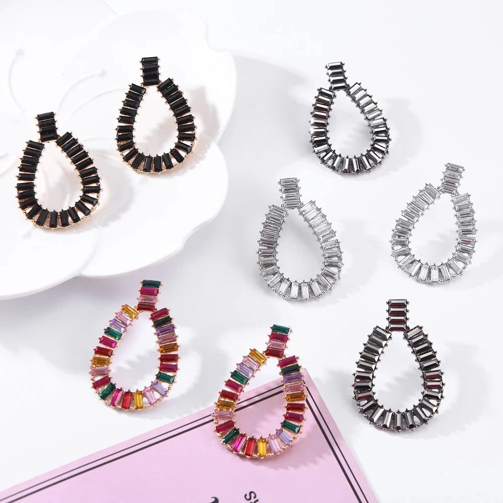 Kaimei Girls Party Accessories Oval New Fashion Holiday Jewelry Pendientes Mujer Moda Big Stud Crystal Earrings For Women, Many colors fyi
Kaimei Girls Party Accessories Oval New Fashion Holiday Jewelry Pendientes Mujer Moda Big Stud Crystal Earrings For Women, Many colors fyi