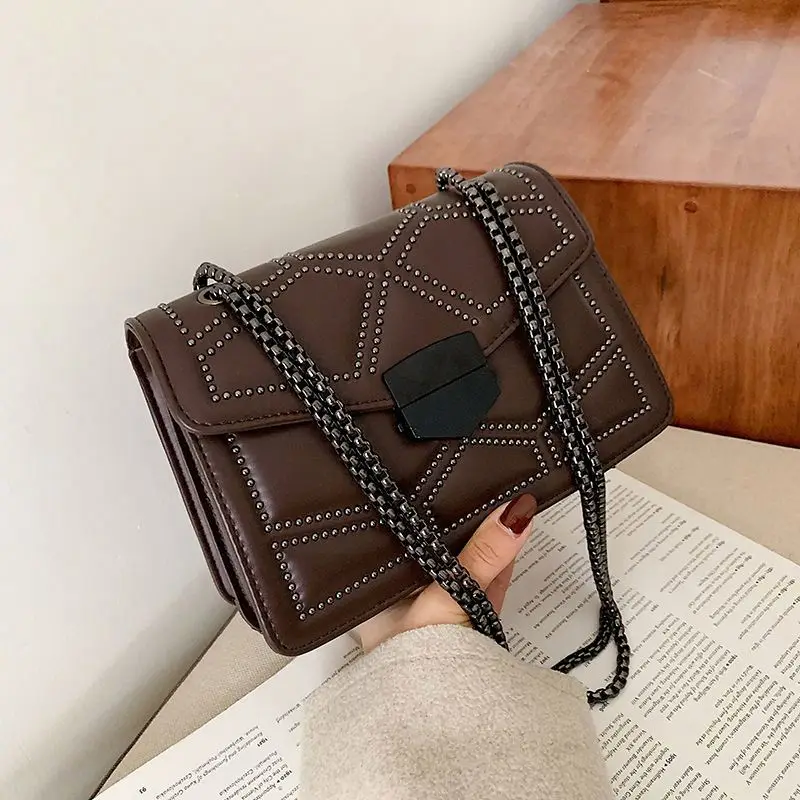 Chain Luxury Handbags Rivet For Small Shoulder Messenger Lady Bag Crossbody Bags Women
Chain Luxury Handbags Rivet For Small Shoulder Messenger Lady Bag Crossbody Bags Women